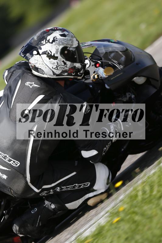 /53 16.09.2025 Track Day Domi Aegerter ADR/Gruppe rot/17